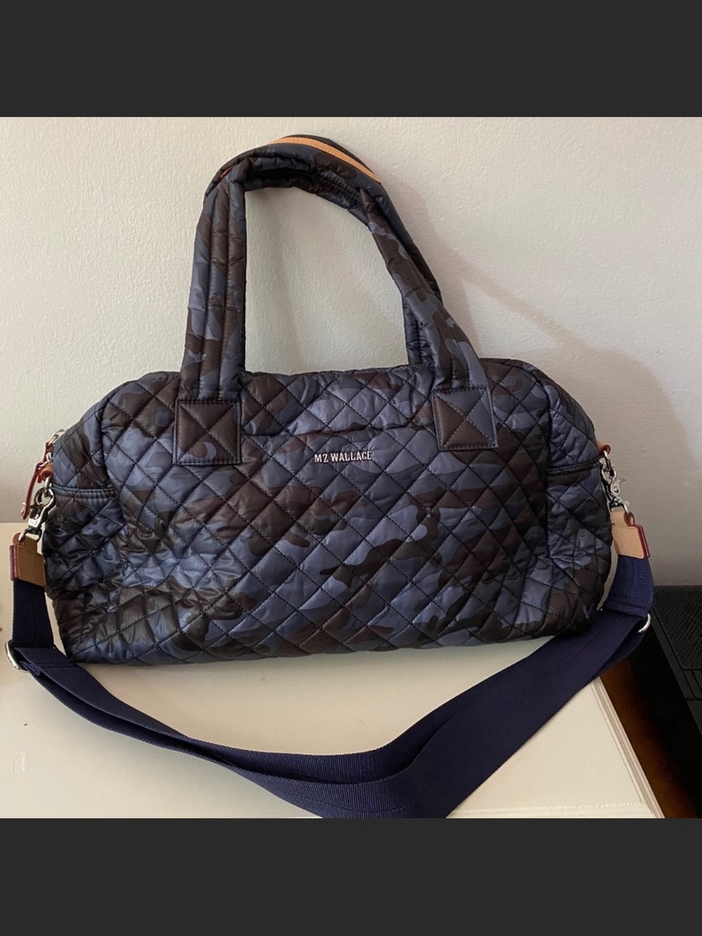 MZ Wallace travel Jim bag - Picture 3 of 8